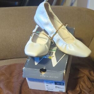 Worthington Cream Flats with Gold Elastic Straps